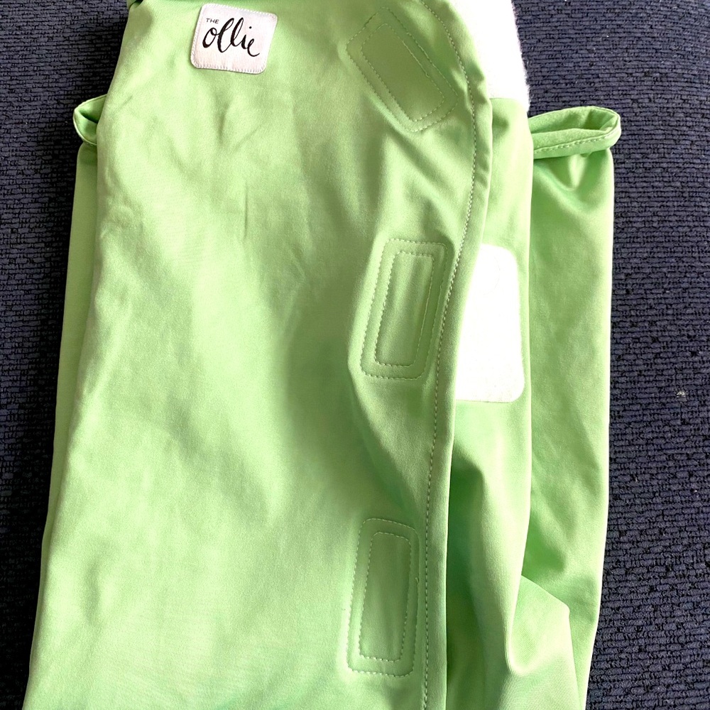 Ollie Swaddle Green (Meadow) Color for Infant